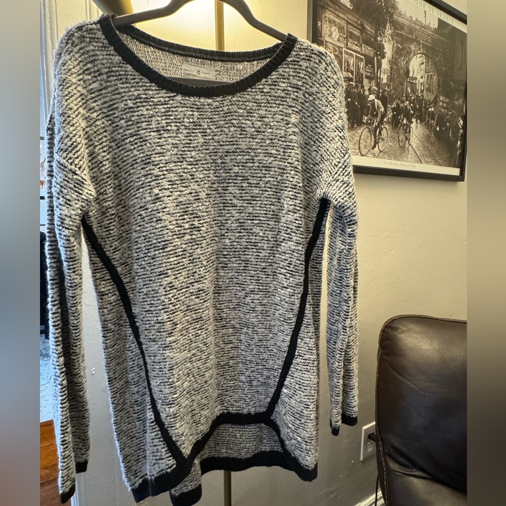 Lou & grey (Loft) sweater